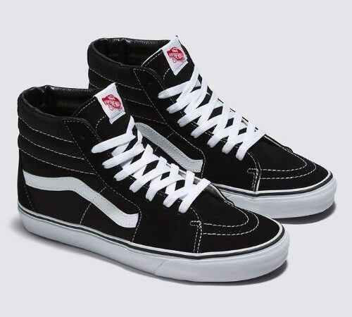 Vans Sk8-Hi: Sepatu Legendaris yang Gak Pernah Mati Gaya