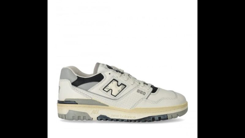 New Balance 550: Sneaker yang Lagi Nge-Hits!