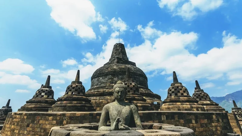 Candi Borobudur: Keajaiban Warisan Budaya Dunia di Indonesia