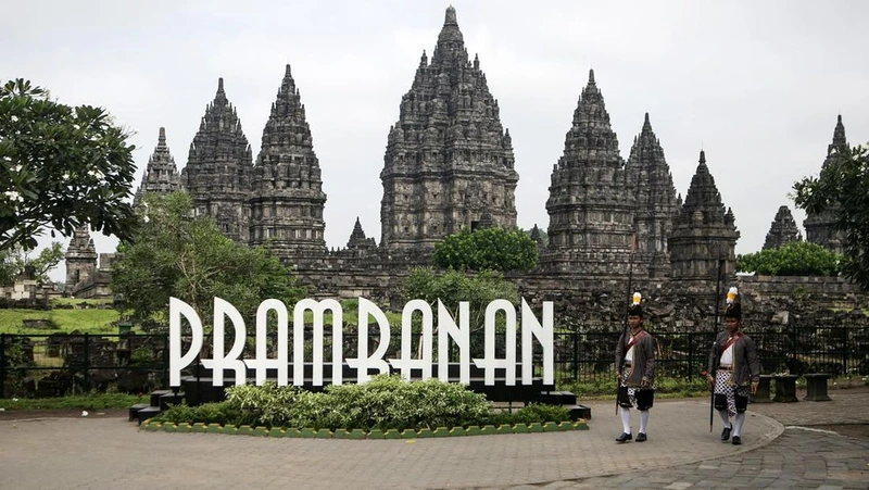 Candi Prambanan: Situs Warisan Budaya UNESCO di Indonesia