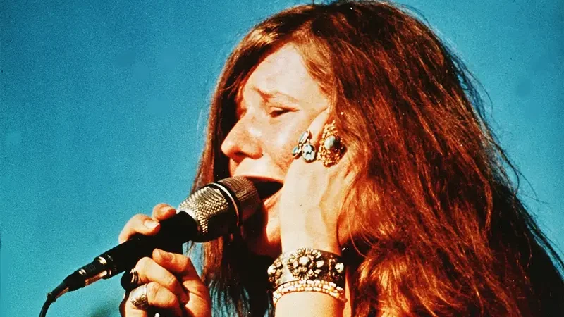 Janis Joplin: Suara Blues Rock yang Penuh Emosi