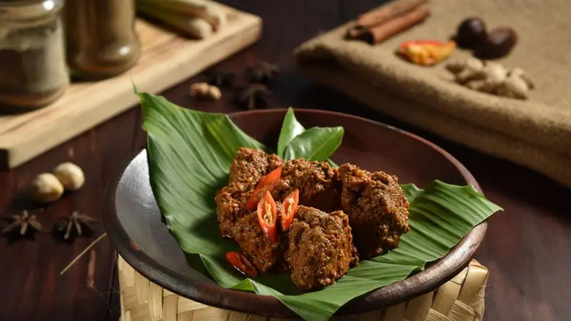 Rendang Asli Indonesia: Warisan Rasa Minangkabau