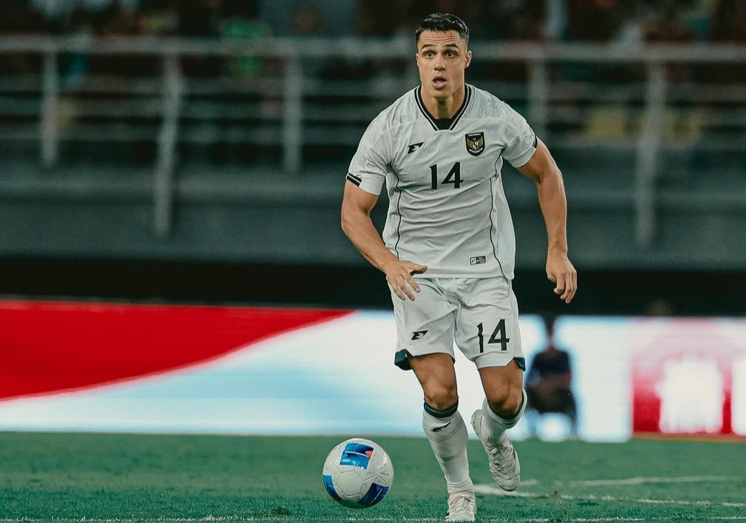 Joey Pelupessy Hampir Merapat, Komposisi Lini Tengah Persib Terancam Berubah