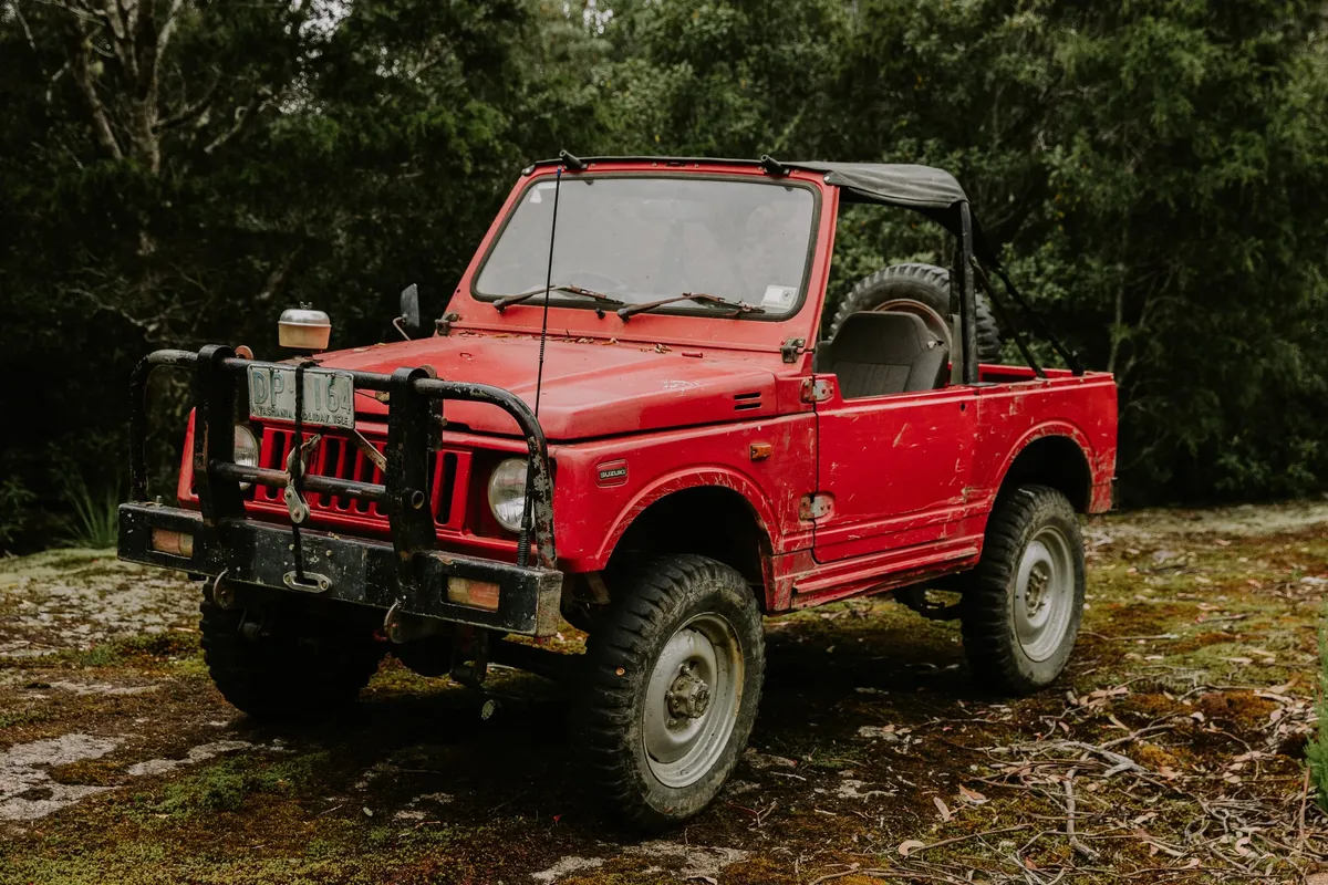 Suzuki Jimny Sierra Review Lengkap, Kelebihan dan Kekurangannya