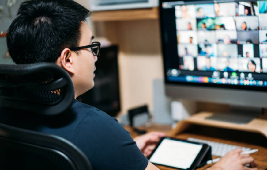 Puisi Jalanan Bagian 1 - Puisi Hari Libur